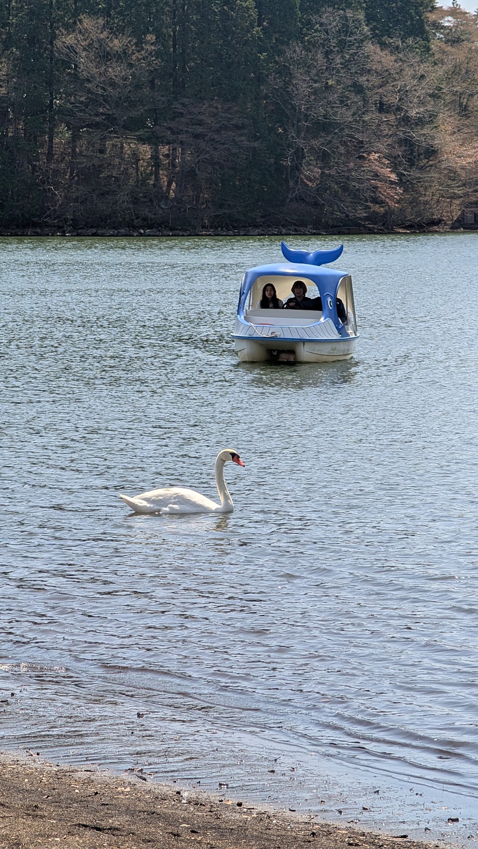 Shidaka Lake - The calm waters reflecting the sky